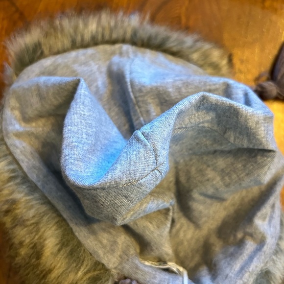 Hat Attack by Buji Baha Greige Fur Lined Hat NWT! - Picture 2 of 10